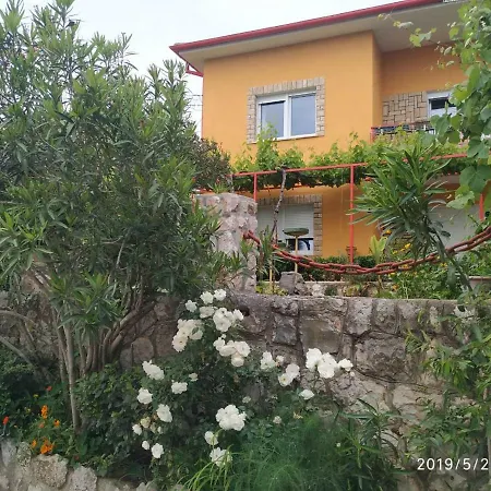Apartmán Maricic 200 Meters From The Novi Vinodolski