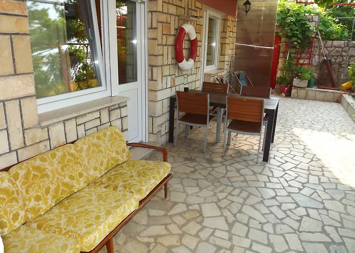 Lejlighed Maricic 200 Meters From The *