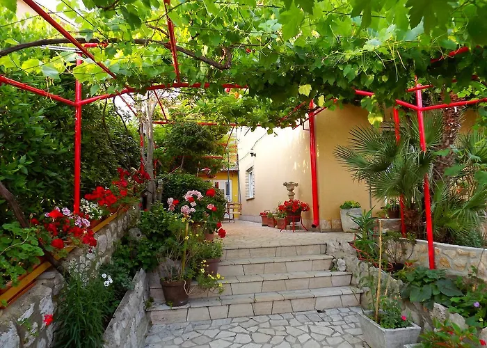 Maricic 200 Meters From The * Novi Vinodolski