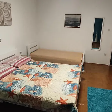 Maricic 200 Meters From The Apartment