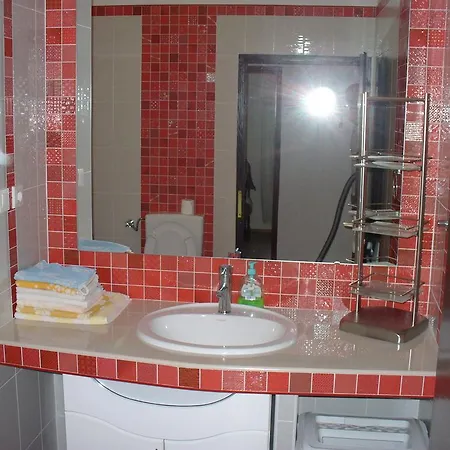 Apartman Maricic 200 Meters From The *
