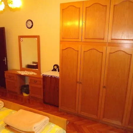 Apartment Maricic 200 Meters From The Novi Vinodolski