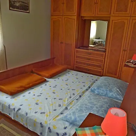Apartment Maricic 200 Meters From The *