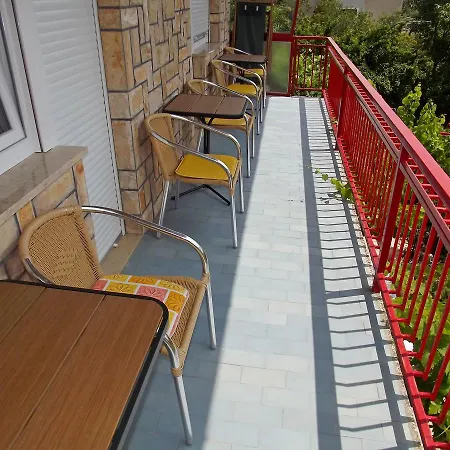 Maricic 200 Meters From The Apartment Novi Vinodolski