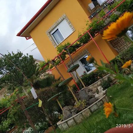 Apartment Maricic 200 Meters From The